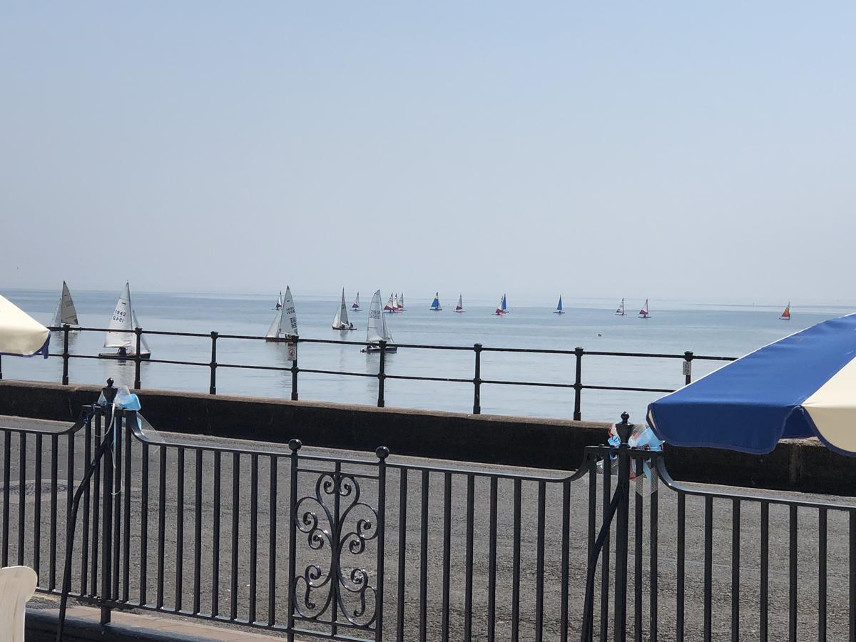 Hotel Riviera Sidmouth Exteriör bild